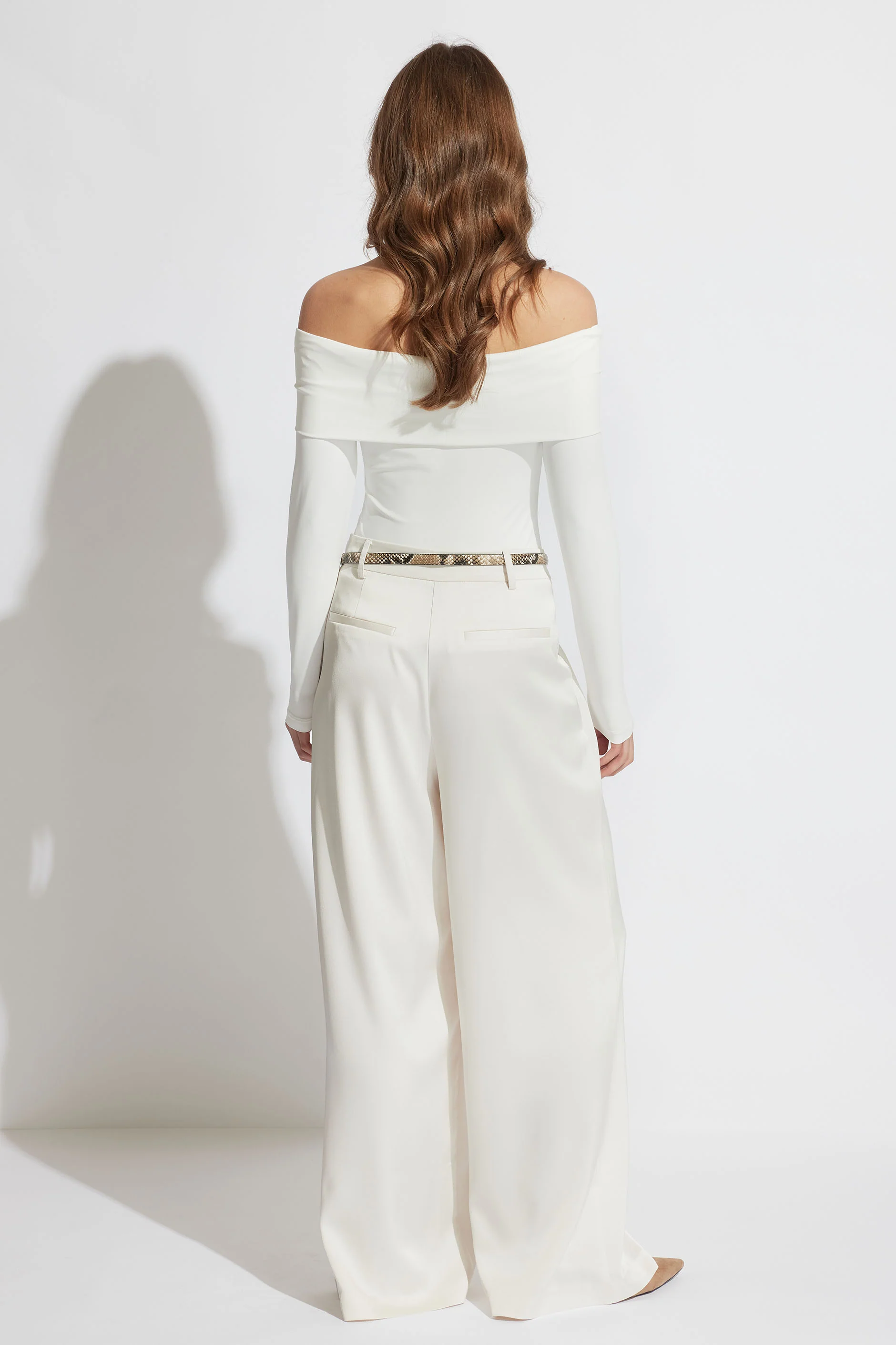 Amy Twist Long Sleeve Top - Image 3