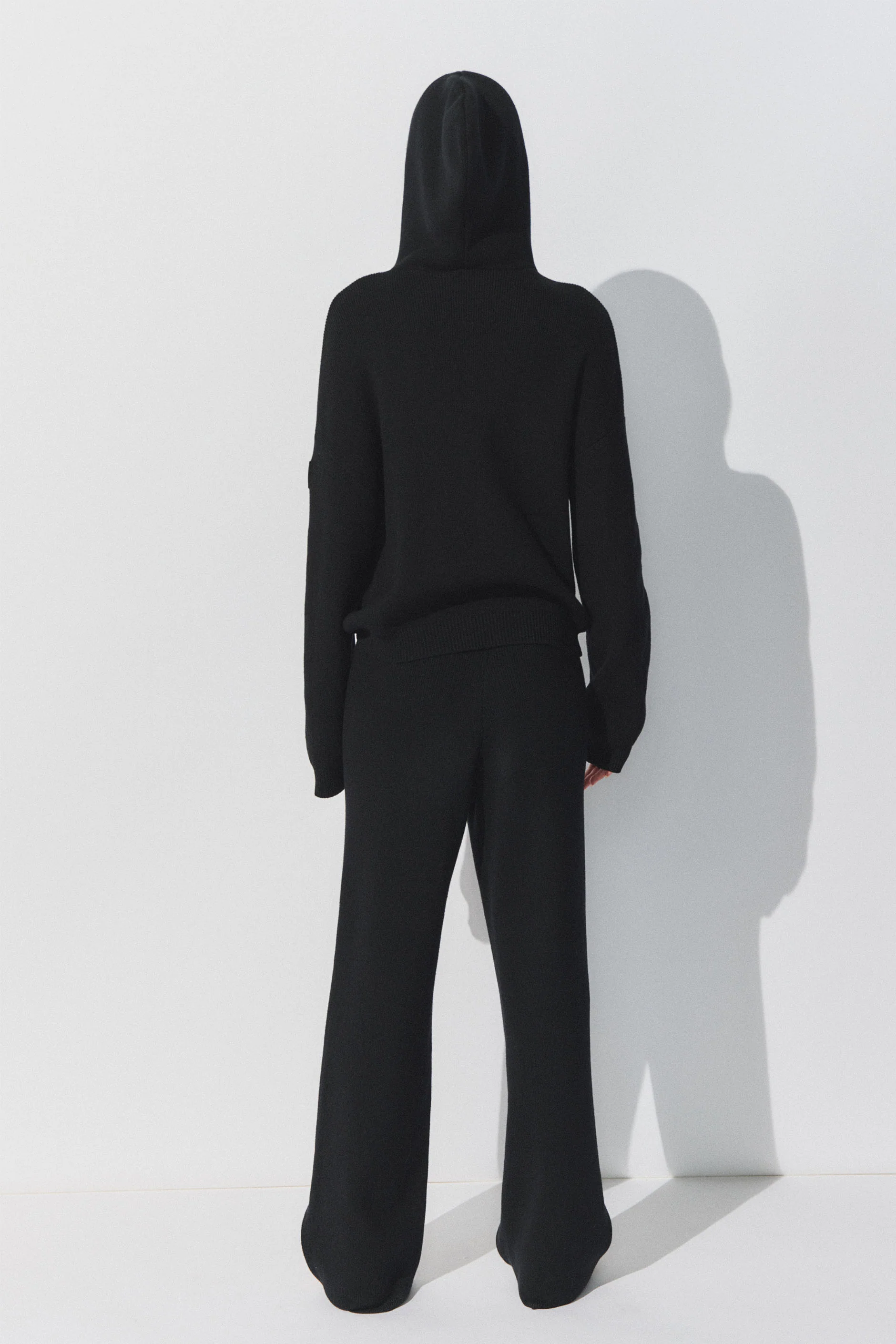 D-Luxe Knit Pant - Image 3