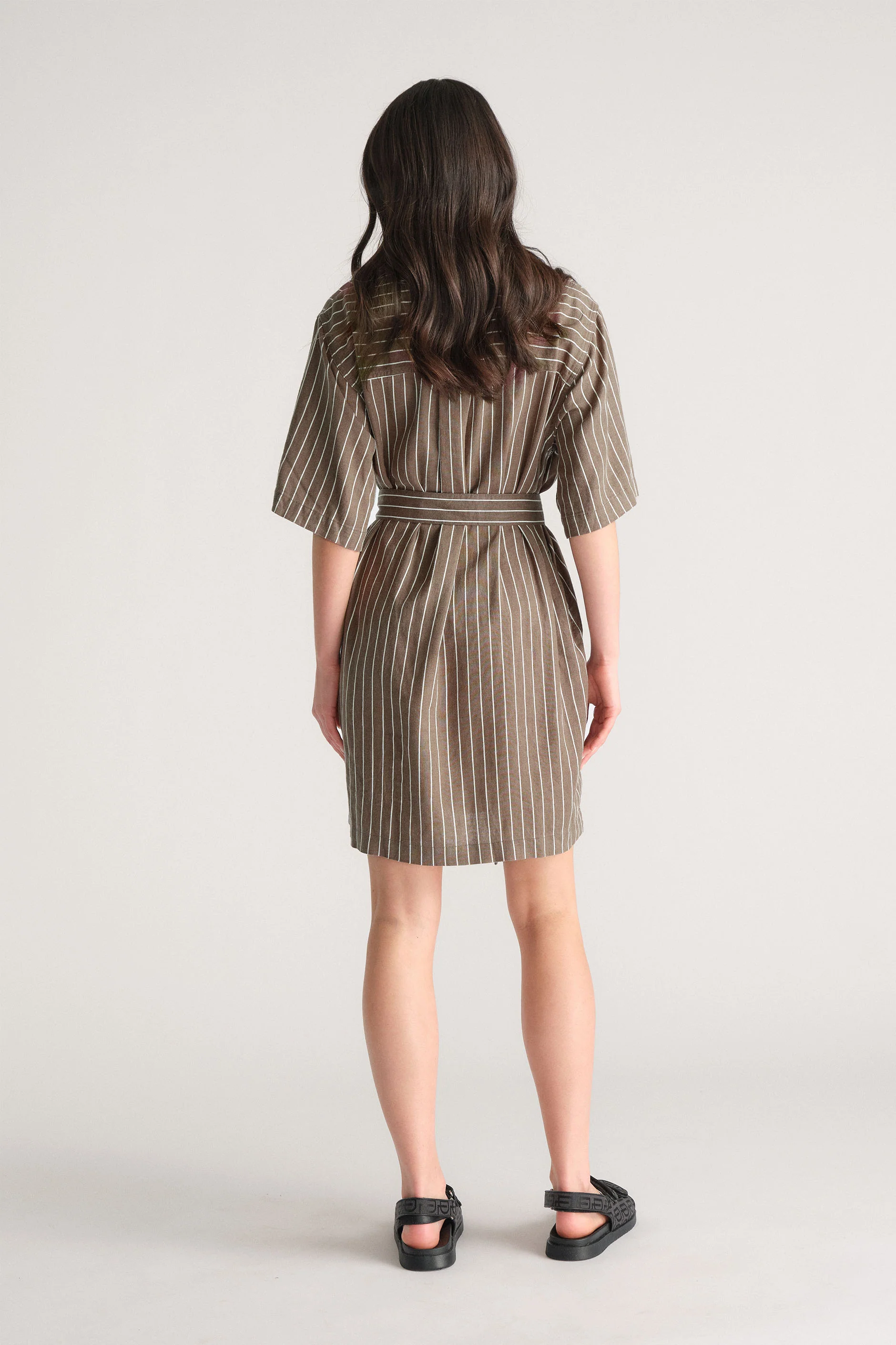 D-Luxe Linen Blend Short Dress - Image 3