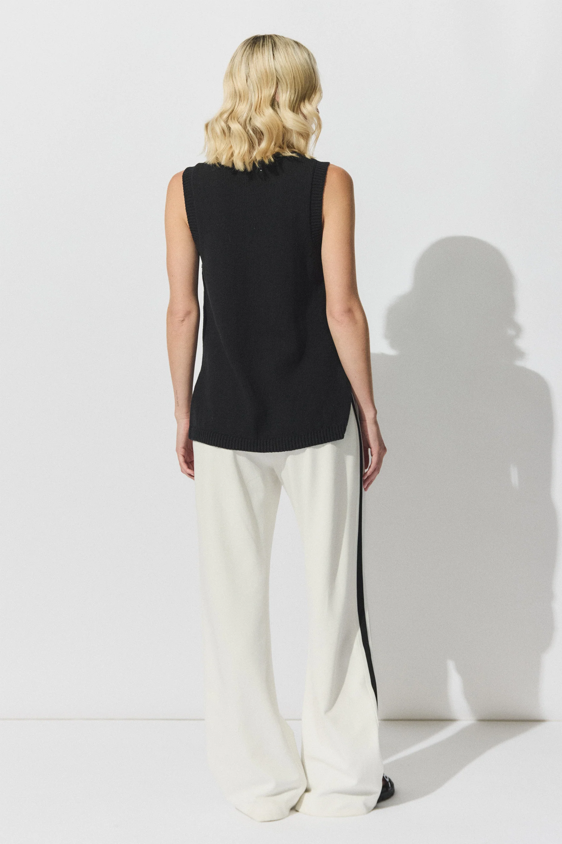 D-Luxe Logo Knit Tank - Image 3