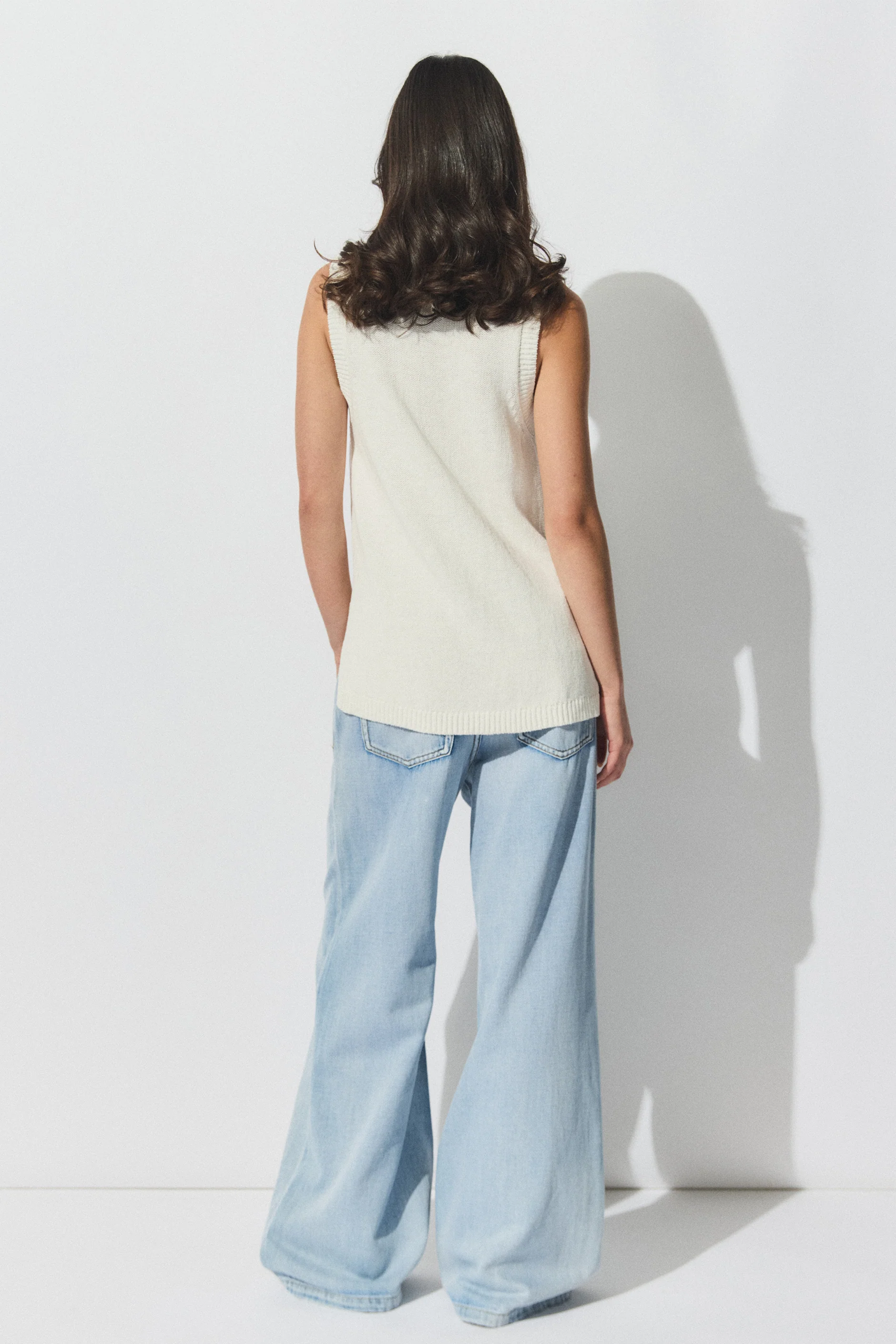 D-Luxe Logo Knit Tank - Image 3