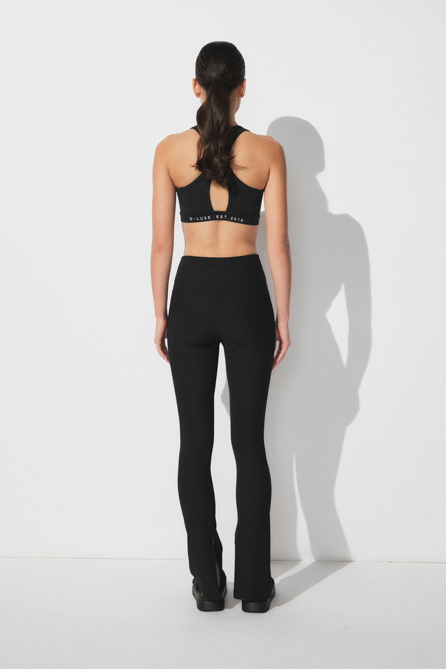 D-Luxe Rib Split Hem Legging - Image 3