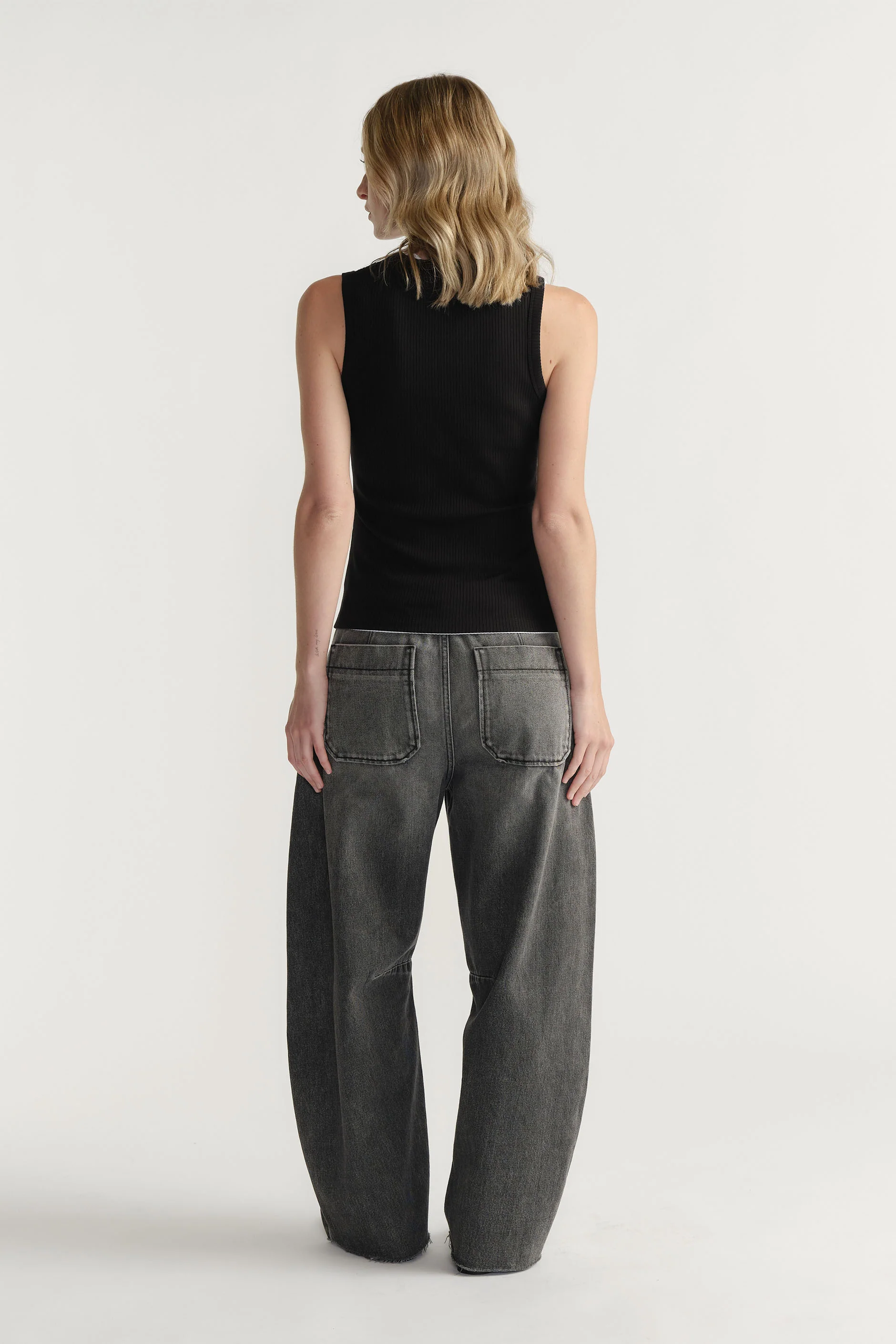 D-Luxe Ribbed Scoop Tank - Image 3