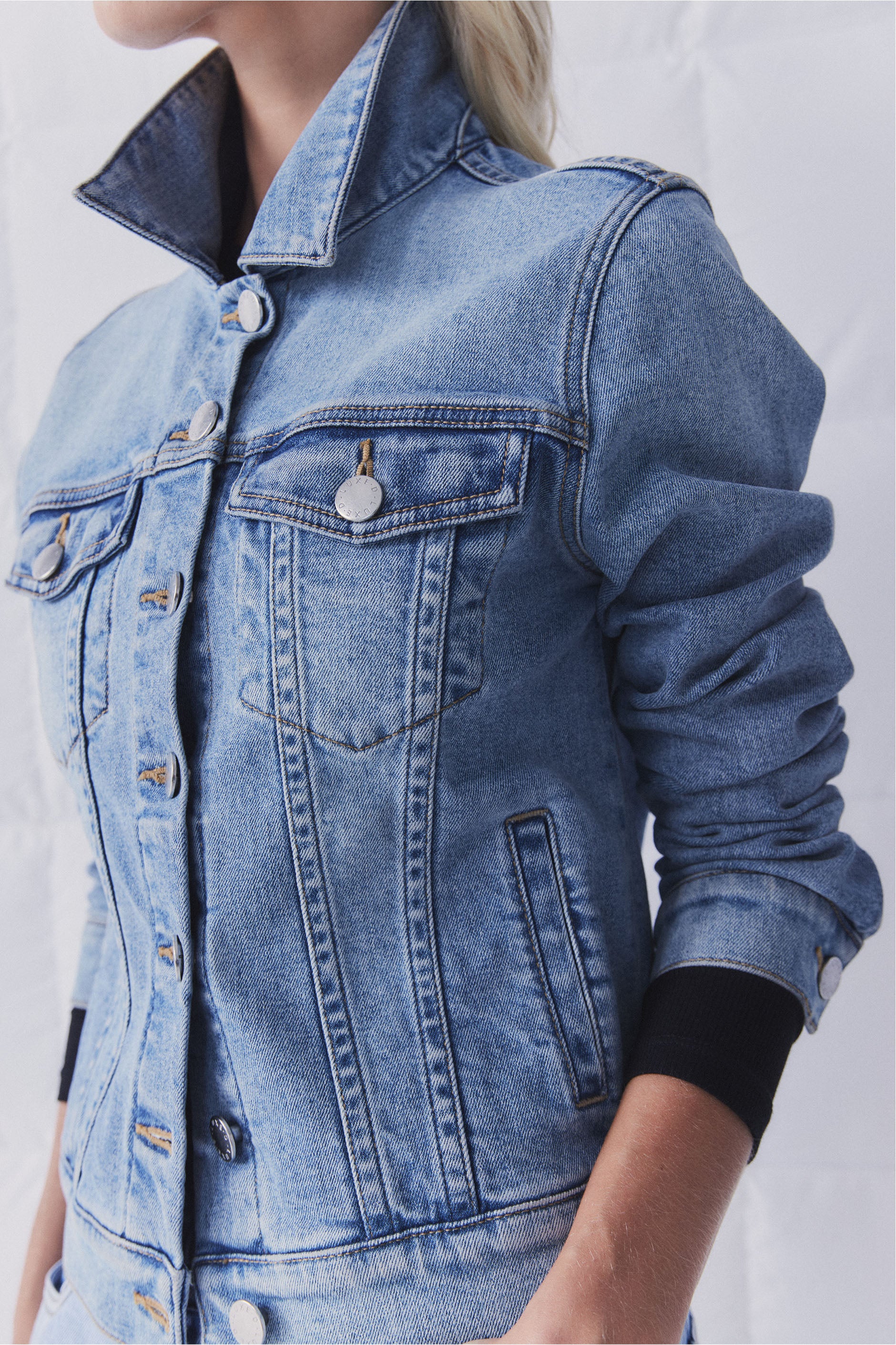 D-Luxe Sienna Denim Jacket - Image 3