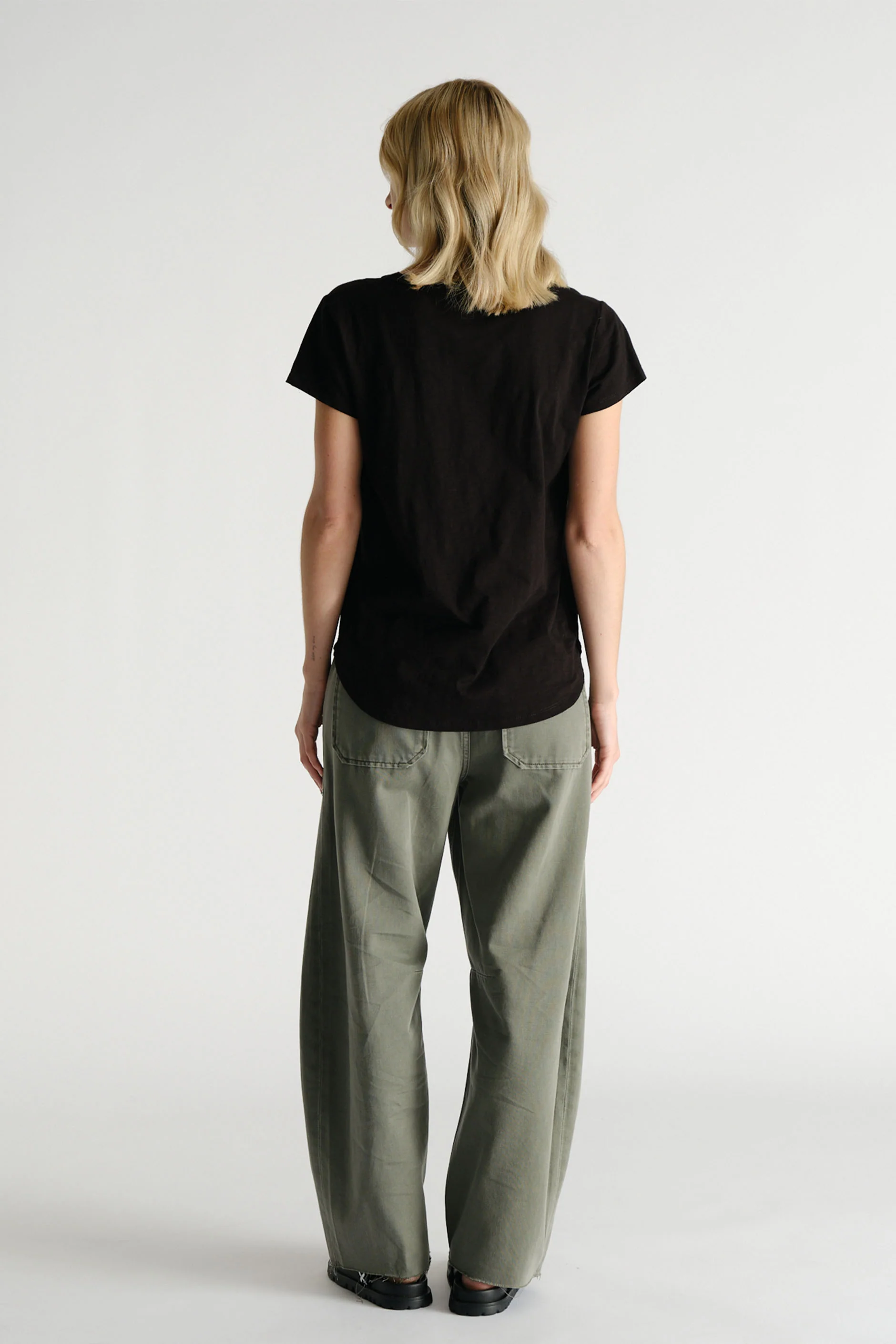 D-Luxe Slub Tee - Image 3
