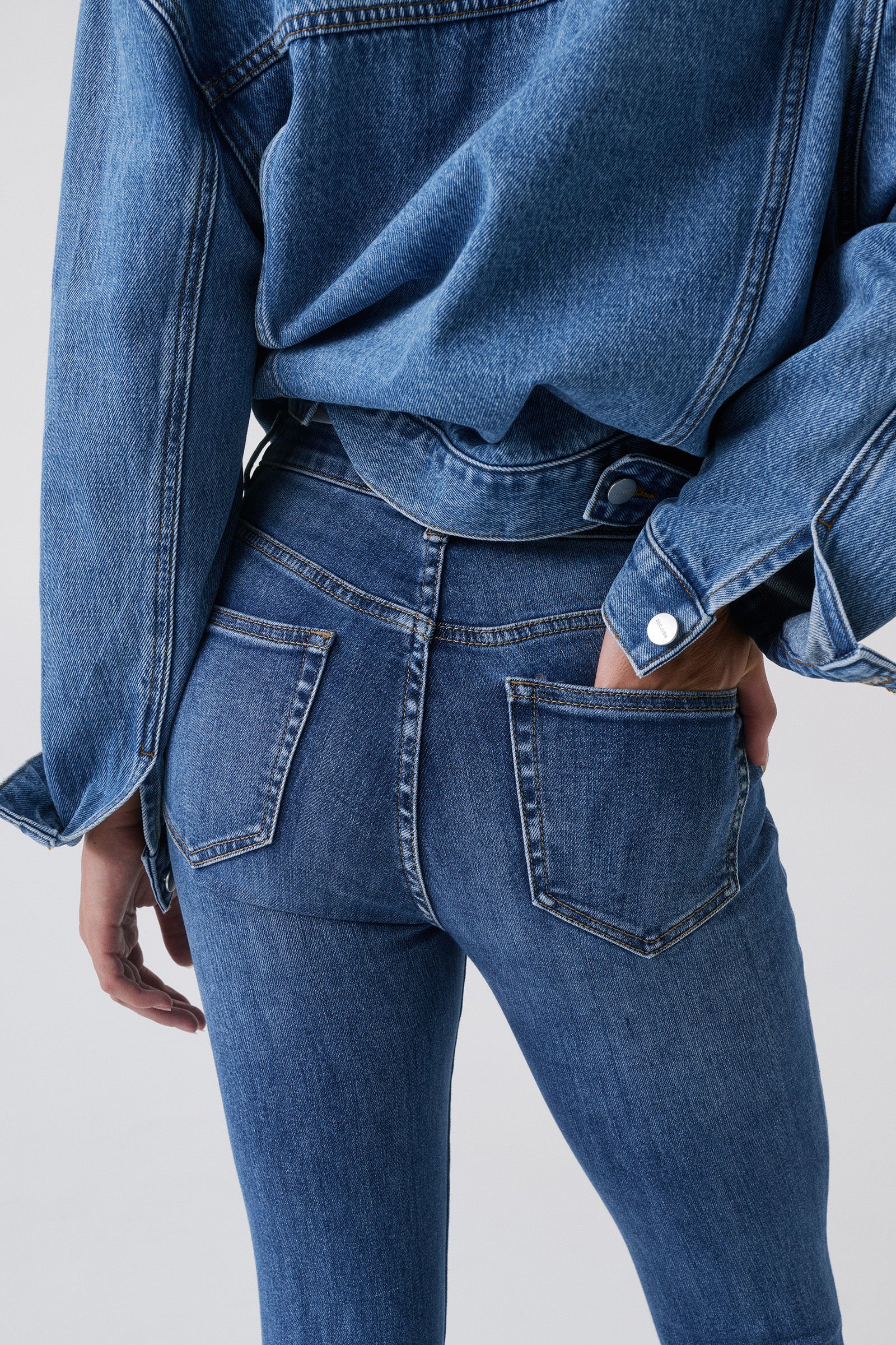 Evie High Rise Skinny Jean - Image 5