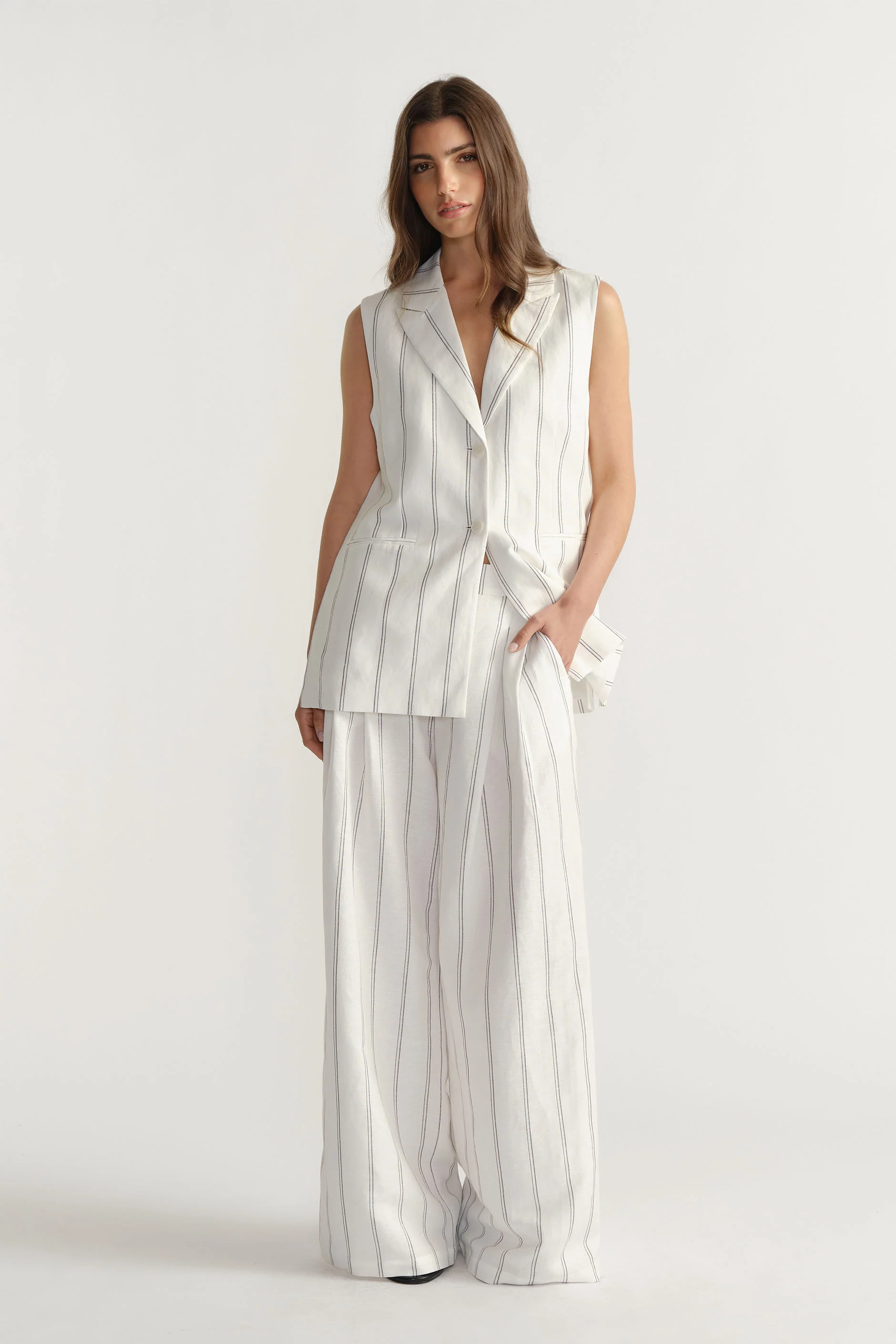 Paige Linen Blend Vest - Image 2