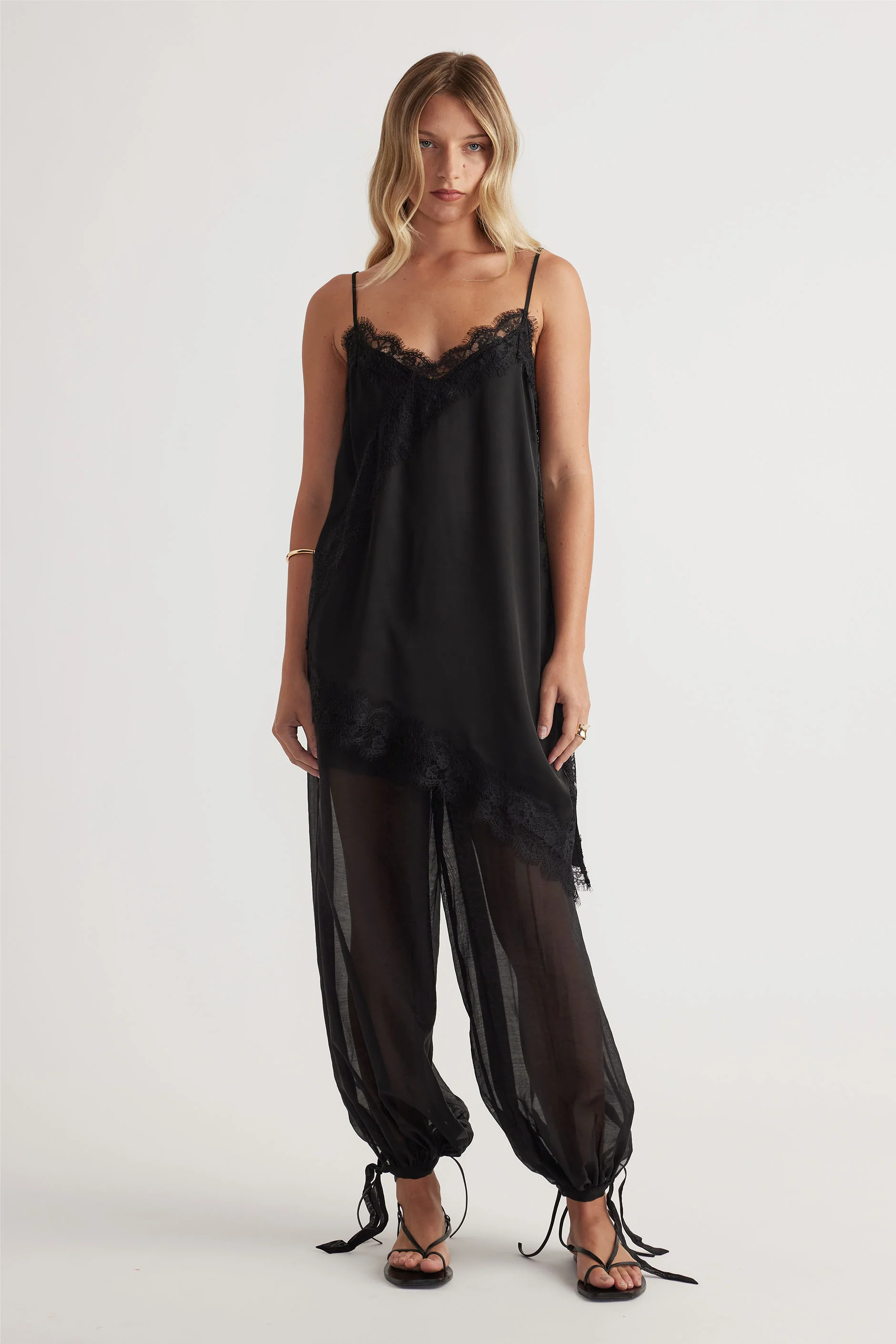 Tina Textured Balloon Pant
